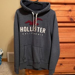 Hollister sweatshirt size medium